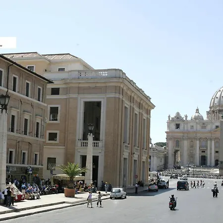 מלון Palazzo Cardinal Cesi
