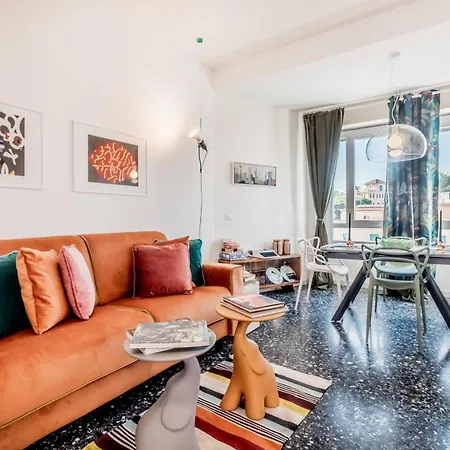 Trastevere Mansion