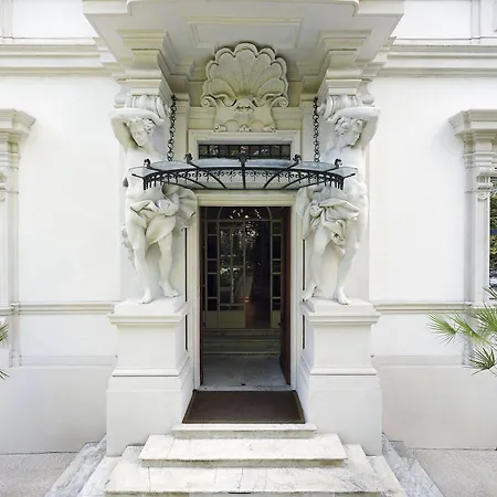 Villa Laetitia