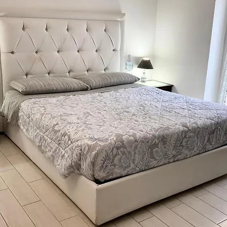 Roma Gordiani House Internal Parking Apartment