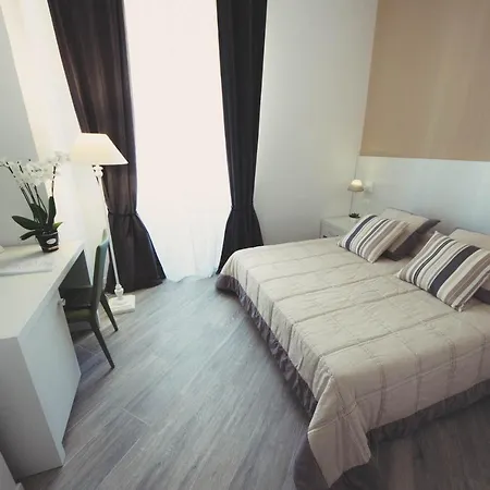 Vantaggio Suites
