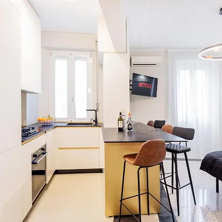 Luciano Luxury Apartment