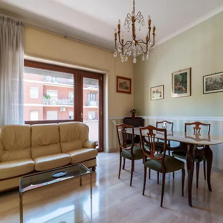Villa Pamphili & Vaticano Cozy Apartment