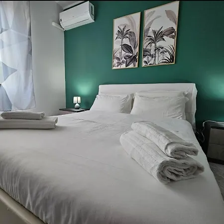 Erika'S Apartment
