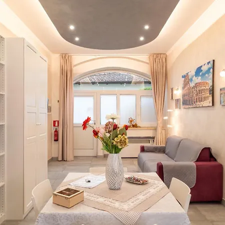 Apartament Giulia'S House Roma