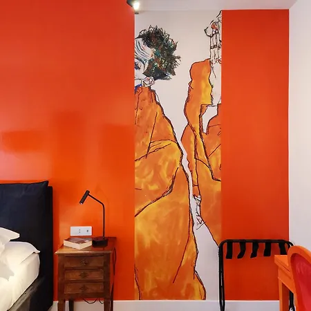 Prisma Rooms