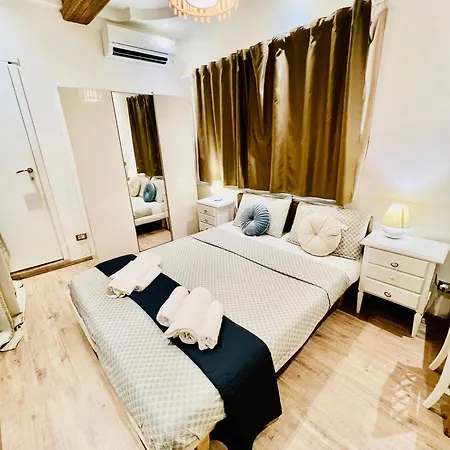 Pantheon Luxury Suite Rome Historic Center
