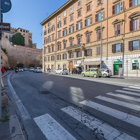 Manfredi House San Pietro Hotel