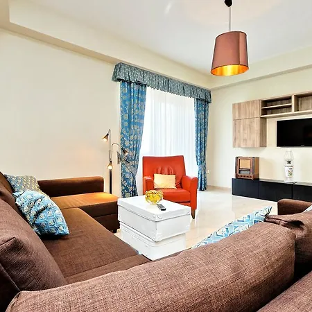 Oksana'S Bernadette Apartment