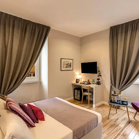 Hotel Tlv Navona