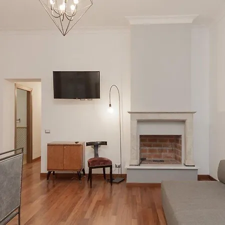 Babuino Apartment