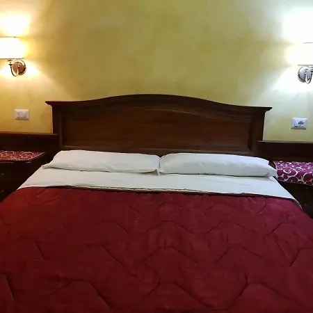 Bed and Breakfast Pitagora House