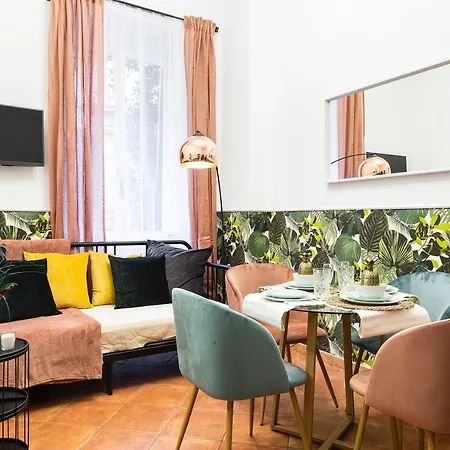Apartment With One Bedroom In Roma With Wonderful City View And Wifi