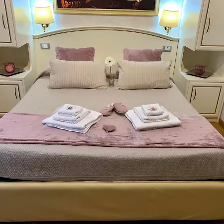 Domus Via Veneto Bed and Breakfast