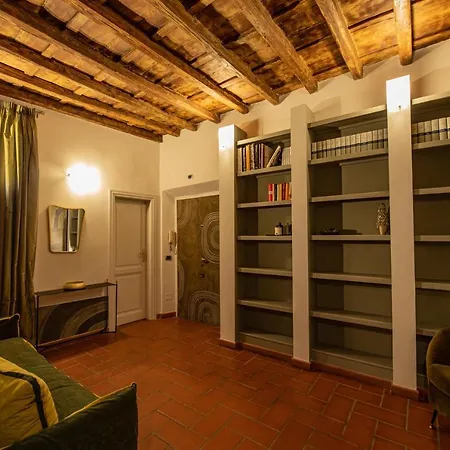 Anna Trevi - Luxury Apartment In Rome