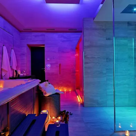 Relais Vittoria Colonna Hotel