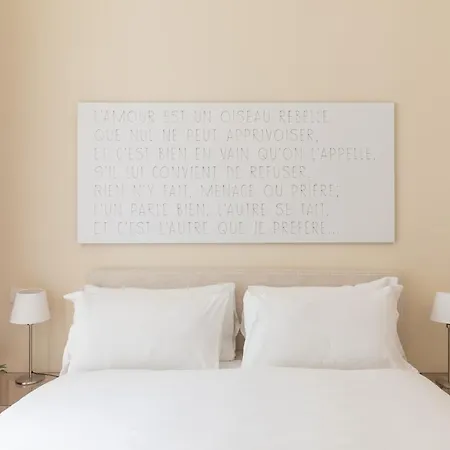 Opera Dreams Hotel