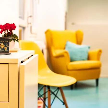 Trastevere Colorful Apartment With Terrace!