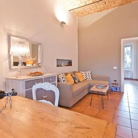 Gorgeous Flat At Pigneto Apartment