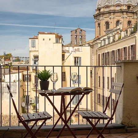 Campo De' Fiori Penthouse-Rental In Rome