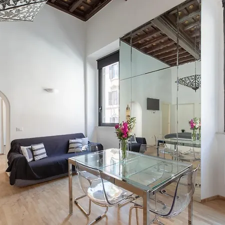 Iflat Bright Apartment Near Piazza Di Spagna
