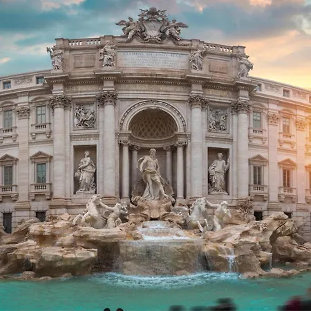 Отель Persia Collection Trevi