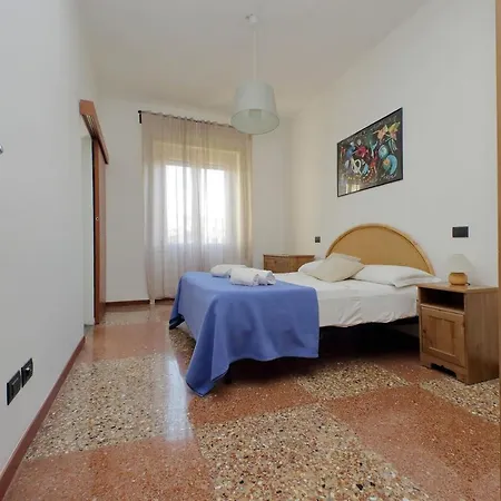 Silvano'S Home In Rome