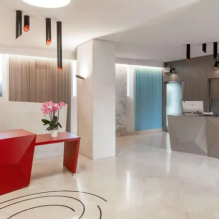 Mercure Roma Centro Colosseo