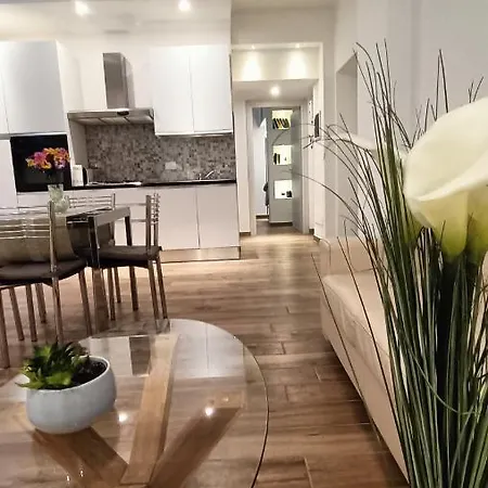 Casa Mia Metro A 100Mt Apartment