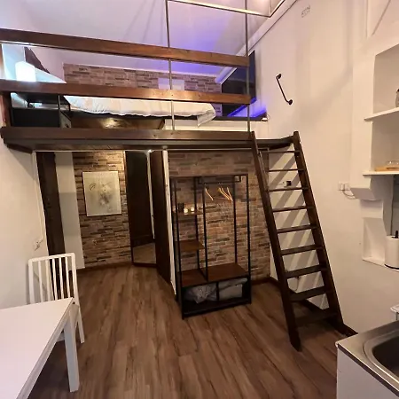 Trinita Dei Monti Emilia'S Loft Apartment
