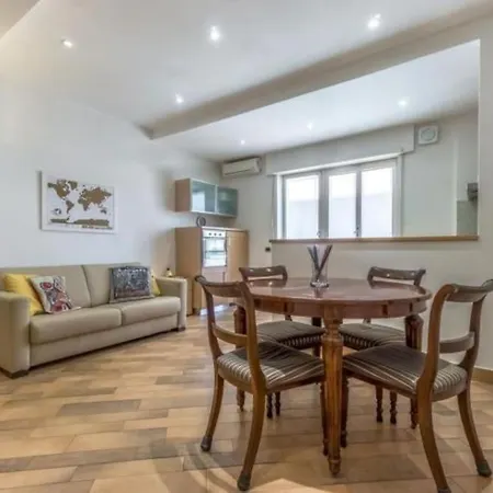 Ottimo Per Policlinico Gemelli, Non Lontano Da San Pietro Apartment