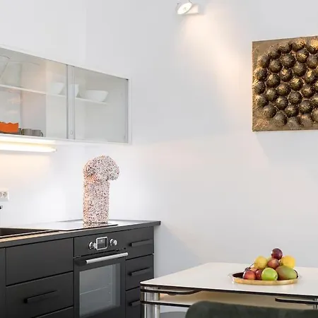 New! Design & Modern Apartment