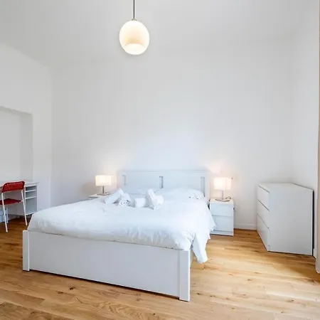 Virgilio Apartment
