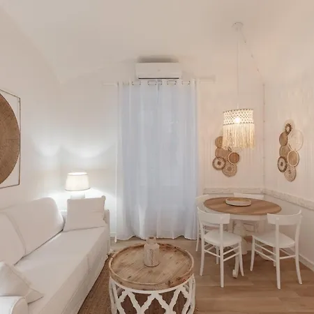 Vatican Luxury Home For 7 Guests At 30 Mt From Vatican Museum