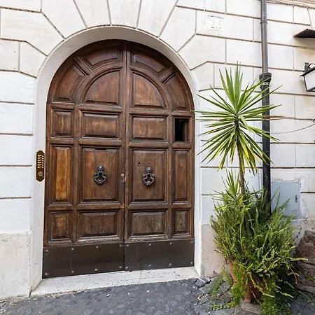 Trastevere Apartment