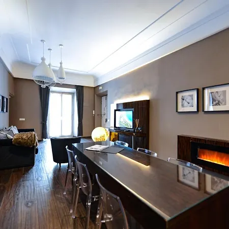 The Babuino - Luxury Serviced Apartment