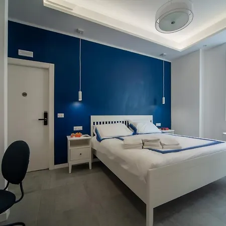 Veniero37 Guest House