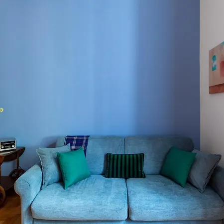 Iflat The Gem Of The Center Apartment