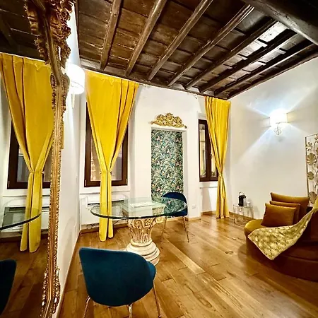 Via della Scala Suite