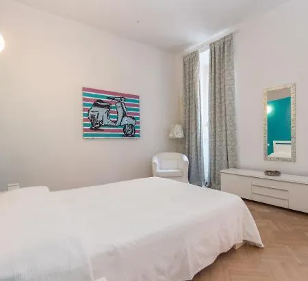 Sistina 143 A-B-C Appartement