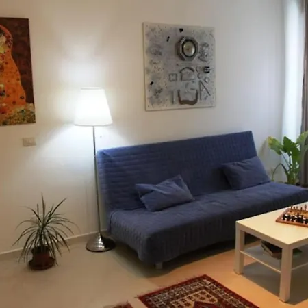 Marco Polo Apartment