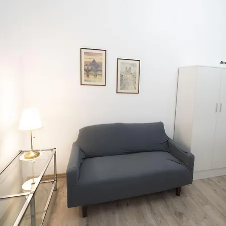 Lovely Apartment In Hip And Vibrant Pigneto