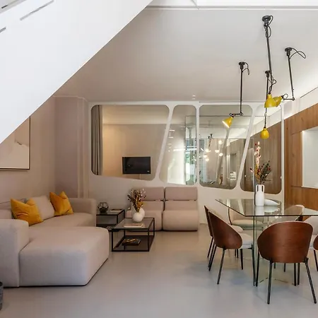 Studi Patrizi Dreaming Luxury Duplex Apartment