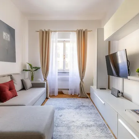 Charming Suite With View In The Heart Of Rome