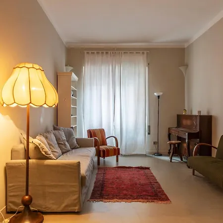 Piazza Bainsizza Elegant Apartment