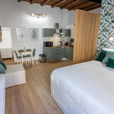 Апартаменты Charming Flat Rione Monti