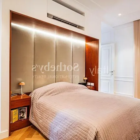 Rome Zalupa Apartment