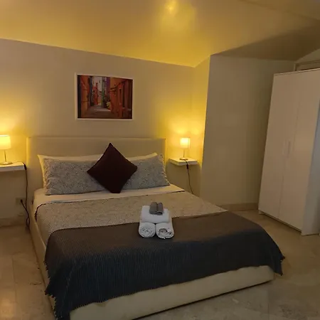 Navona Private Rooms Bnb