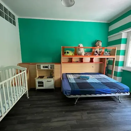 Nathan House, Due Camere
