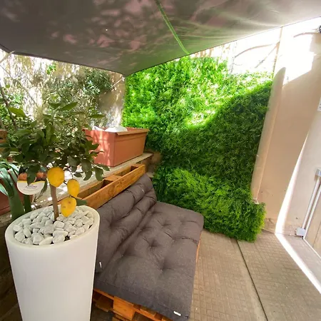 The Green House
